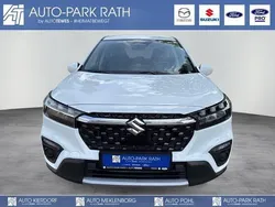 Weiß Neu 2025 Suzuki SX4 S-Cross SUV | 23.650 €