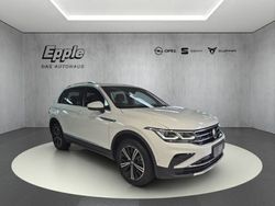 Weiss Gebraucht 2020 VW Tiguan Elegance SUV | 31.490 € (Fairer Preis)