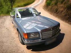 Blau Gebraucht 1987 Mercedes 300 Limousine | 13.600 €
