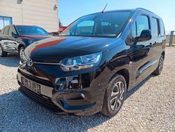 Schwarz Gebraucht 2024 Toyota Proace Verso Team Kombi | 20.999 € (Superpreis)