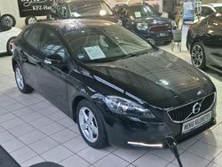 Black stone Gebraucht 2018 Volvo V40 Kinetic Kombi | 15.299 € (Fairer Preis)