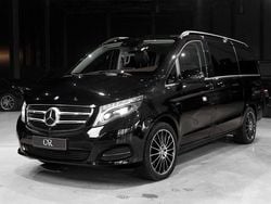 Schwarz Gebraucht 2017 Mercedes V220 Exclusive Van / Kleinbus | 45.900 € (Fairer Preis)