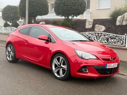 Rot Gebraucht 2014 Opel Astra GTC | 8.200 € (Etwas zu teuer)