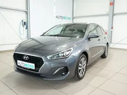 Grau Gebraucht 2020 Hyundai i30 Trend Kombi | 14.900 € (Guter Preis)