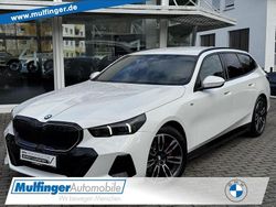 Alpinweiss Gebraucht 2025 BMW 520 M Sport Kombi | 50.850 € (Superpreis)