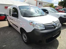 Weiß Gebraucht 2019 Renault Kangoo Van / Kleinbus | 10.980 € (Etwas zu teuer)