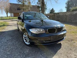 Schwarz Gebraucht 2012 BMW 116 Advantage Kleinwagen | 1.999 €
