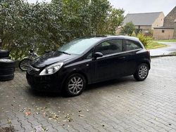 Schwarz Gebraucht 2009 Opel Corsa Kleinwagen | 1.500 € (Fairer Preis)