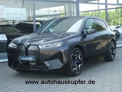 Grau Gebraucht 2023 BMW iX Sport Line SUV | 71.400 € (Guter Preis)