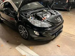 Schwarz Gebraucht 2010 Peugeot RCZ Coupé | 7.299 € (Fairer Preis)