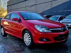 Rot Gebraucht 2008 Opel Astra GTC Kleinwagen | 1.000 € (Guter Preis)