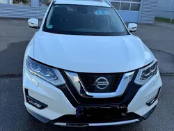 Weiß Gebraucht 2017 Nissan X-Trail N-Connecta SUV | 18.300 € (Fairer Preis)