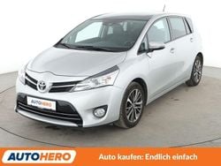 Grau Gebraucht 2016 Toyota Verso Comfort Van / Kleinbus | 15.990 € (Teuer)