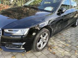 Schwarz Gebraucht 2019 Audi A4 Kombi | 11.990 €