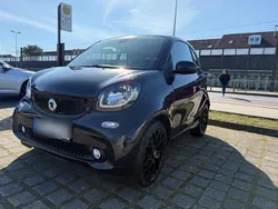 Schwarz Gebraucht 2016 Smart ForTwo Coupé Prime Cabrio | 9.249 € (Guter Preis)
