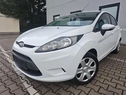 Weiß Gebraucht 2009 Ford Fiesta Kleinwagen | 3.450 € (Fairer Preis)