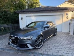Grau Gebraucht 2014 Audi RS6 Ambiente Kombi | 38.995 € (Fairer Preis)