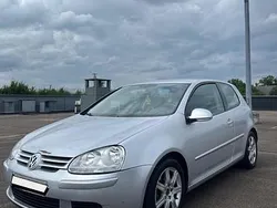 Silber Gebraucht 2005 VW Golf V Kleinwagen | 1.500 € (Superpreis)