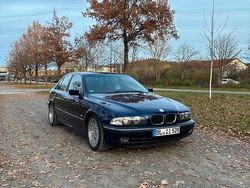 Blau Gebraucht 1998 BMW 523 Limousine | 3.400 € (Fairer Preis)