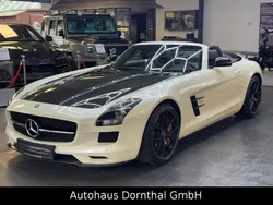 Weiß Gebraucht 2014 Mercedes SLS AMG AMG Cabrio | 285.990 €