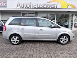 Silber Gebraucht 2013 Opel Zafira Family Van / Kleinbus | 1.999 € (Superpreis)