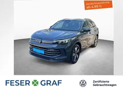 Delfingrau metallic Gebraucht 2024 VW Tiguan Elegance SUV | 36.490 € (Fairer Preis)