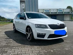 Weiß Gebraucht 2014 Skoda Octavia RS Kombi | 14.300 € (Etwas zu teuer)