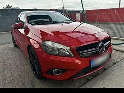 Rot Gebraucht 2015 Mercedes A180 Limousine | 13.499 € (Fairer Preis)