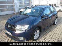 Blau Gebraucht 2018 Dacia Sandero Comfort Kleinwagen | 8.490 € (Fairer Preis)