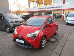 Rot Gebraucht 2019 Toyota Aygo X-play Kleinwagen | 11.390 € (Etwas zu teuer)