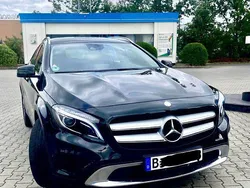 Schwarz Gebraucht 2015 Mercedes GLA250 Urban SUV | 18.999 € (Fairer Preis)