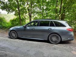 Grau Gebraucht 2022 Mercedes C200 AMG line Kombi | 34.200 € (Fairer Preis)