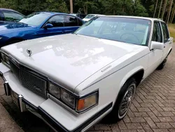 Weiß Gebraucht 1985 Cadillac Deville Limousine | 6.950 €