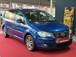 Blau Gebraucht 2010 VW Touran Highline Van / Kleinbus | 5.990 € (Guter Preis)