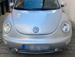 Silber Gebraucht 2001 VW Beetle Kleinwagen | 1.450 € (Fairer Preis)