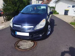 Schwarz Gebraucht 2007 Opel Corsa OPC Limousine | 950 €