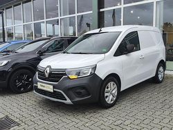 Weiß Gebraucht 2021 Renault Kangoo Van / Kleinbus | 16.899 € (Etwas zu teuer)