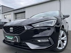 Mitternachtsschwarz Gebraucht 2024 Seat Leon FR-Line Kombi | 25.860 € (Guter Preis)