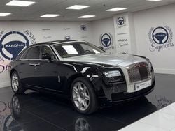 Schwarz Gebraucht 2011 Rolls Royce Ghost Limousine | 119.000 €
