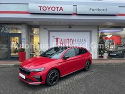 Velvet rot metallic Gebraucht 2024 Skoda Scala Monte Carlo Kleinwagen | 27.300 € (Etwas zu teuer)