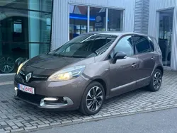 Mokkabraun Gebraucht 2014 Renault Scénic III Bose Edition Van / Kleinbus | 5.990 € (Fairer Preis)