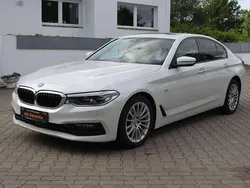 Weiß Gebraucht 2018 BMW 520 Sport Line Limousine | 25.450 € (Fairer Preis)