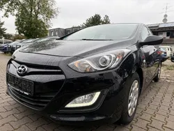 Schwarz Gebraucht 2013 Hyundai i30 Limousine | 2.999 € (Superpreis)