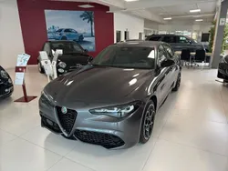 Grau Neu 2025 Alfa Romeo Giulia Veloce Limousine | 53.990 € (Fairer Preis)