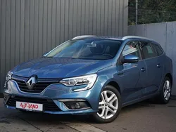 Blau Gebraucht 2019 Renault Mégane IV Limousine | 15.990 € (Fairer Preis)