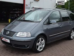 Grau Gebraucht 2009 VW Sharan United Van / Kleinbus | 4.490 € (Fairer Preis)