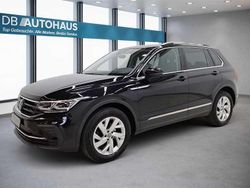 Schwarz Gebraucht 2023 VW Tiguan Life SUV | 33.980 € (Fairer Preis)