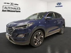 Stellar blue / met Gebraucht 2019 Hyundai Tucson Premium SUV | 23.999 € (Teuer)