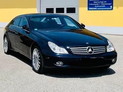 Blau Gebraucht 2005 Mercedes CLS500 Coupé | 19.500 €