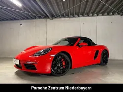 Rot Gebraucht 2018 Porsche Boxster Cabrio | 63.900 € (Superpreis)